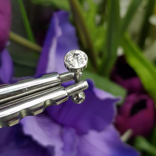 Imagen 2 de 3 de Piercing Lengua Strass Grande Piercing Argentina ®