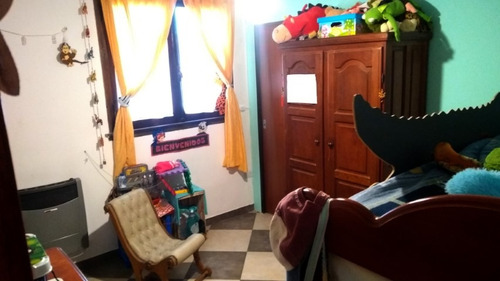 Venta De Pintoresca Casa En Ph Al Frente