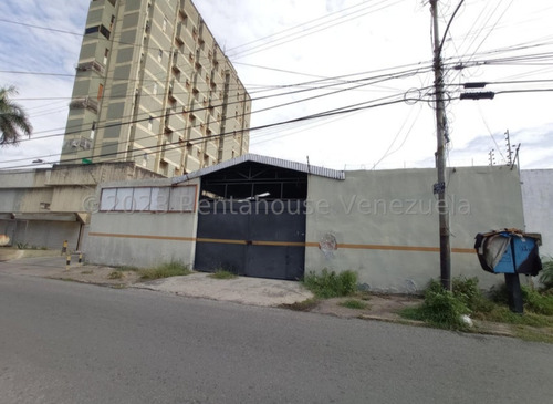 Asg Galpon A La Venta En Zona Centro De Maracay 24-11481