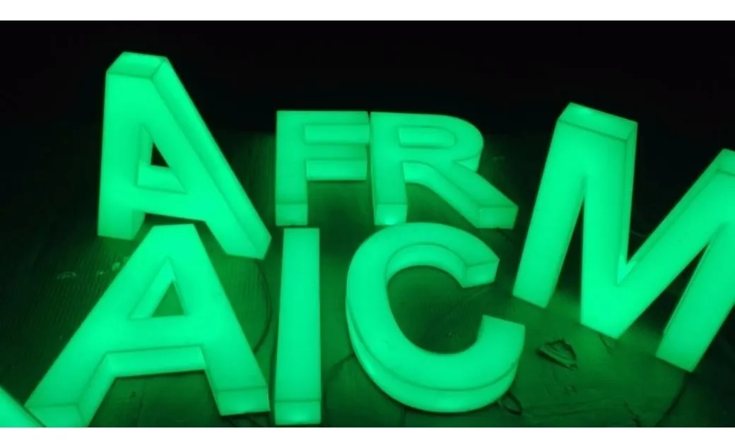 Letras Luminosas, Acrilico,leds,fabricantes 40cm Alto
