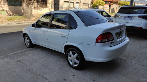 Imagen 4 de 8 de Chevrolet Corsa 1.4 4p 2016 Muy Bueno Oportunidad!!!