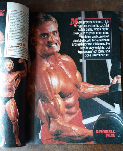 Revista Joe Weider`s Muscle & Fitness - October 1990