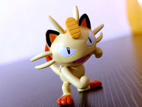 Pokemon Moncolle Meowth Vs Pancham Set Tomy Original