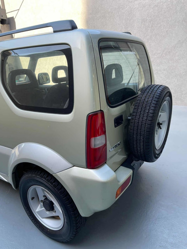 Imagen 11 de 21 de Suzuki Jimny 2000 1.3 Jlx 4x4