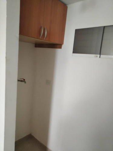 Imagen 10 de 12 de Venta De Apartamento En La Sabana Guatire