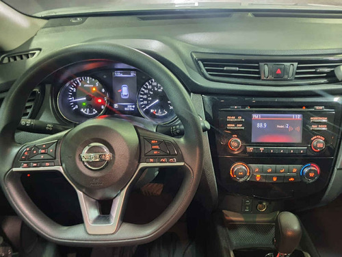 Imagen 7 de 11 de Nissan X Trail 2018 5p Sense 2 L4/2.5 Aut
