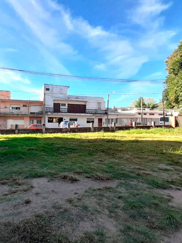 Venta De Terreno 1660 M2 En Pleno Centro De La Falda