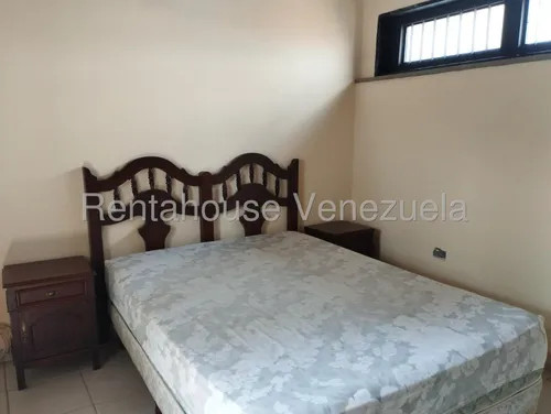 César Bullones Alquila Hermosa Casa En Los Rastrojos, Cabudare, Lara 25-16814