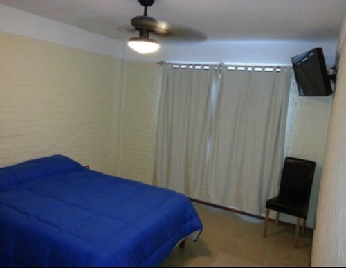 Alquilo Piriapolis Linda Casa En Ona Residencial Muy Cerca Del Mar 2 Dormitorios Amplios Lugar Para El Auto Parrillero Totalmente Equipada Para 6 Personas