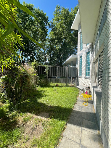 Casa A La Venta Con Excelente Lote En Calle Spiro 535 Adrogue