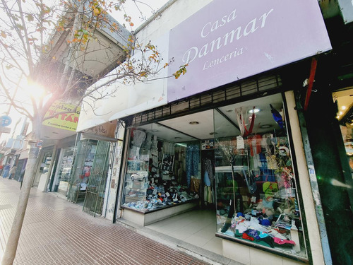 Imponente Local Comercial En Villa Ballester