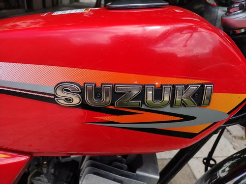 Suzuki Ax 100