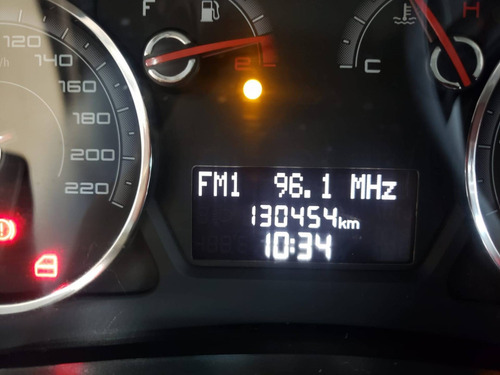 Imagem 12 de 13 de Fiat Siena 1.4 Mpi Attractive 8v Flex 4p Manual