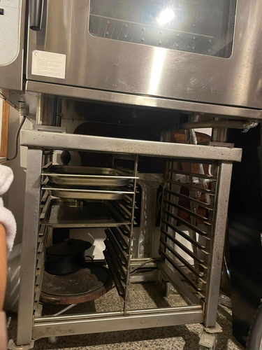 Horno Electrico Industrial Fagor. 6 Bandejas. Esta Nuevo. (Usado)