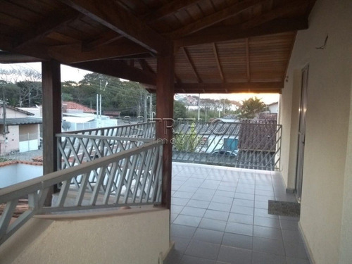 Imagem 5 de 15 de Linda Casa Em Biritiba Mirim, Com 4 Dormitorios - V-2868