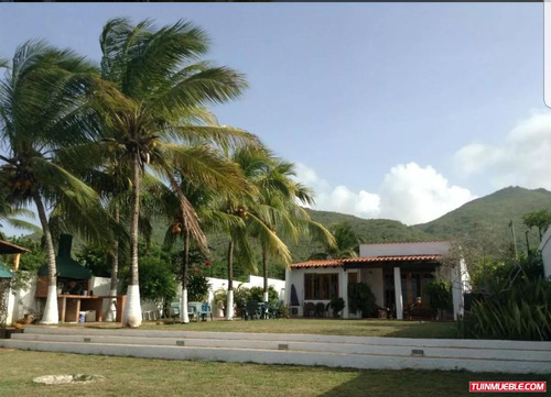 Imagen 1 de 12 de Casa En Playa El Agua