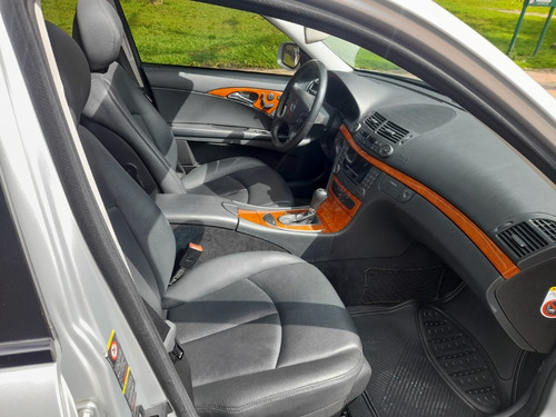 Imagen 10 de 14 de Mercedes Benz E200k