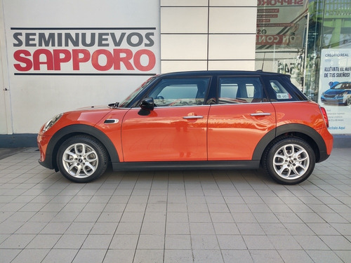 Imagen 4 de 15 de Mini Cooper 2019 1.5 Chili 5 Puertas At