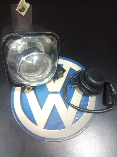 Faro De Neblina Derecho Para Volkswagen Gol/saveiro/parati