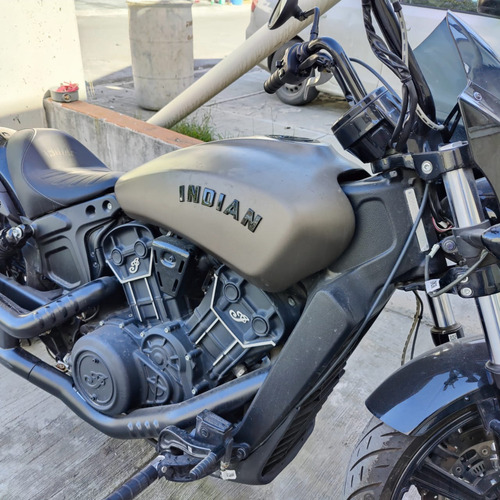 *motocicleta Indian Scout Rogue Sixty Abs 2022 Bronze Smoke.