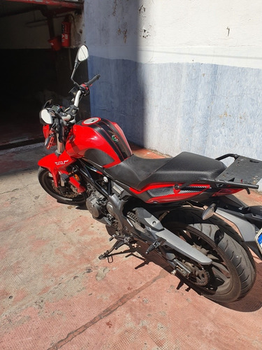Benelli Tnt 300