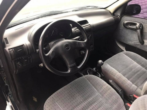 Corsa Sedan 1.6 Mpfi Gls Sedan 16v Gasolina 4p Manual