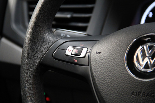 Imagem 13 de 14 de Volkswagen Polo 1.6 Msi Total Flex Manual