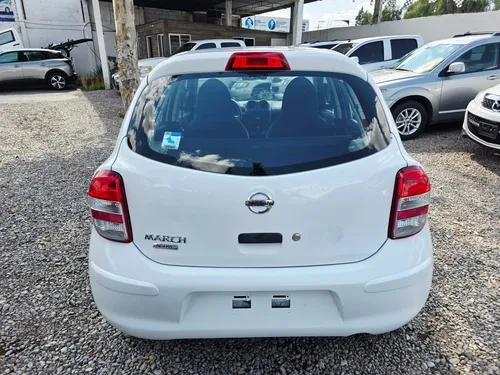 Nissan March 1.6 Active Aire Ac Mt