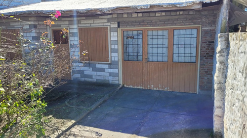 Vendo Lote 10 Por 30 Con Casa A Reciclar