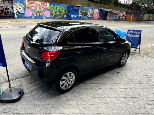 Chevrolet Onix 1.4 LT SPE/4