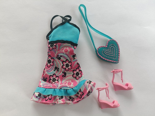 Barbie Outfit Dos Vestido-zapatos Y Bolsa (Usado)