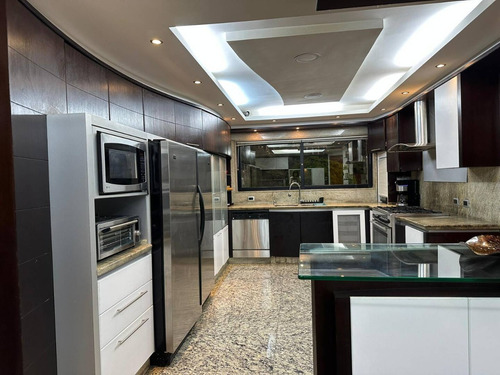 Venta De Exclusivo Apartamento En Resd. Benescola La Trigaleña - Wc