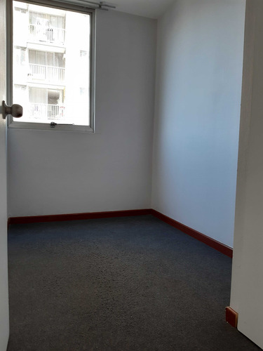 Metro Las Rejas, Ambiente Familiar (102780)