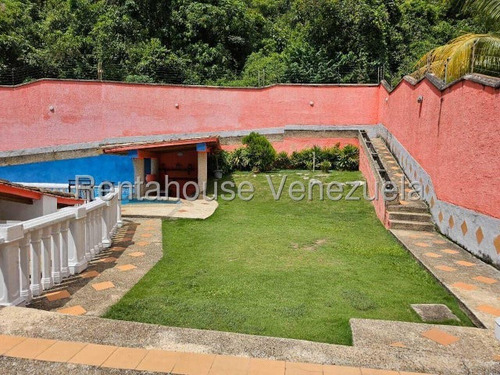Vendo Casa En Urbanización El Castaño, Código 25-6576 Cm Leer Descripción
