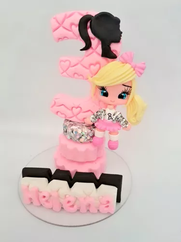 Festa pronta 10 lindos topos de bolo com tema Barbie para deixar
