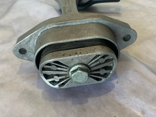 Soporte De Motor Volkswagen Jetta A4 (Usado)