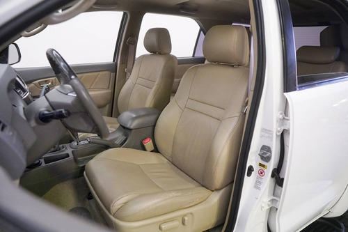 Toyota Hilux Sw4 3.0 Srv 4x4 7 Lugares 16v Turbo