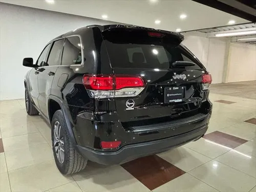 Jeep Grand Cherokee 2021