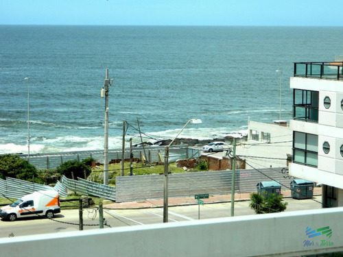 Completamente Reciclado A Nuevo, 2 Dorm, 2 Baños, Amplia Terraza Con  Vista Al Mar Y Garaje Con Baulera!