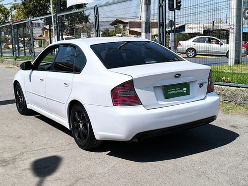 Subaru New Legacy Automatico 2004 2.0