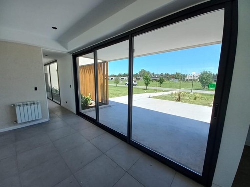 Imagen 6 de 26 de Casa - Canning (ezeiza)