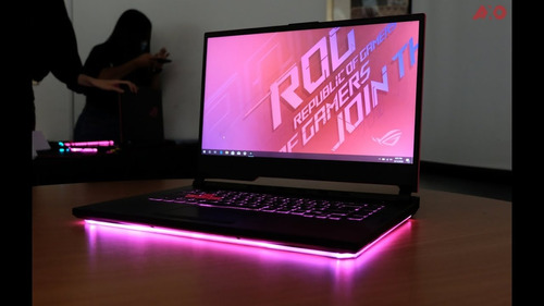 Laptop Gamer Asus Rog Strix G15 Electro Punk