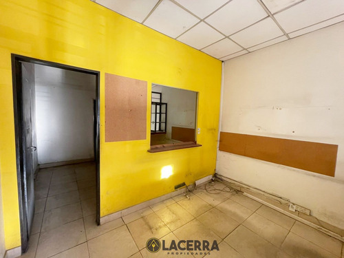 Imagen 8 de 30 de Galpon Sobre Avenida, 477 M2 Con Oficinas Y Local Comercial