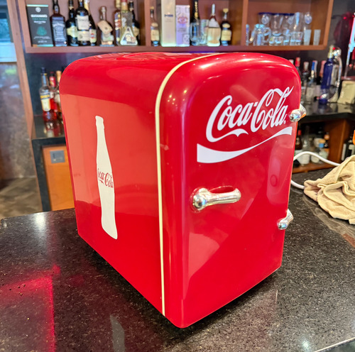 Mini Refrigerador Retro Coca Cola Portatil (Usado)