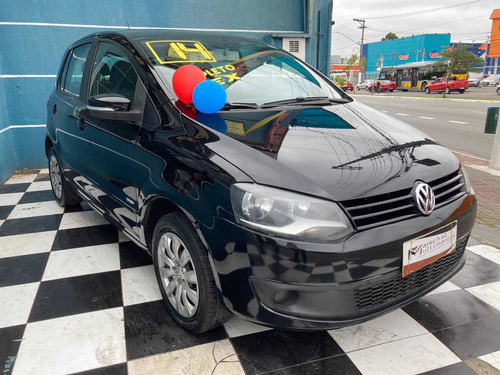 Imagem 3 de 9 de Volkswagen Fox 2014 1.0 Trend Tec Total Flex 5p