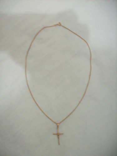 Corrente Folheado A Ouro Com Crucifixo.