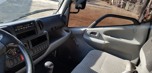 Imagen 8 de 12 de Hino 300 514 Modelo: 2015 (ojo Por Partes) No Venta Completo