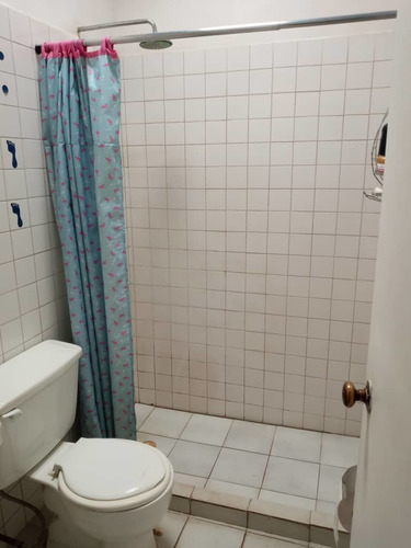 Imagen 13 de 18 de Casa En Venta Ciudad Jardin Cagua