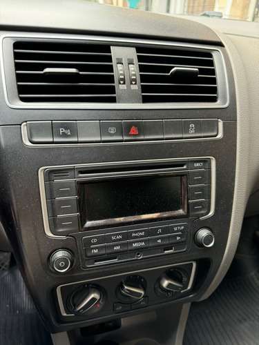 Volkswagen Suran 1.6 Imotion Highline