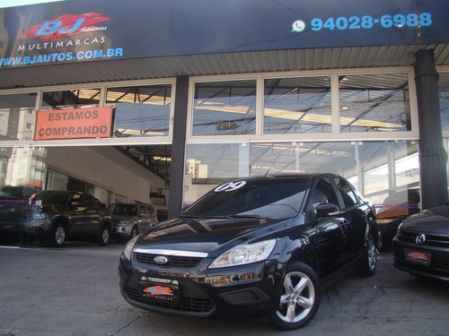 Imagem 1 de 9 de Ford Focus 2.0 Glx Sedan 16v Gasolina 4p Automático